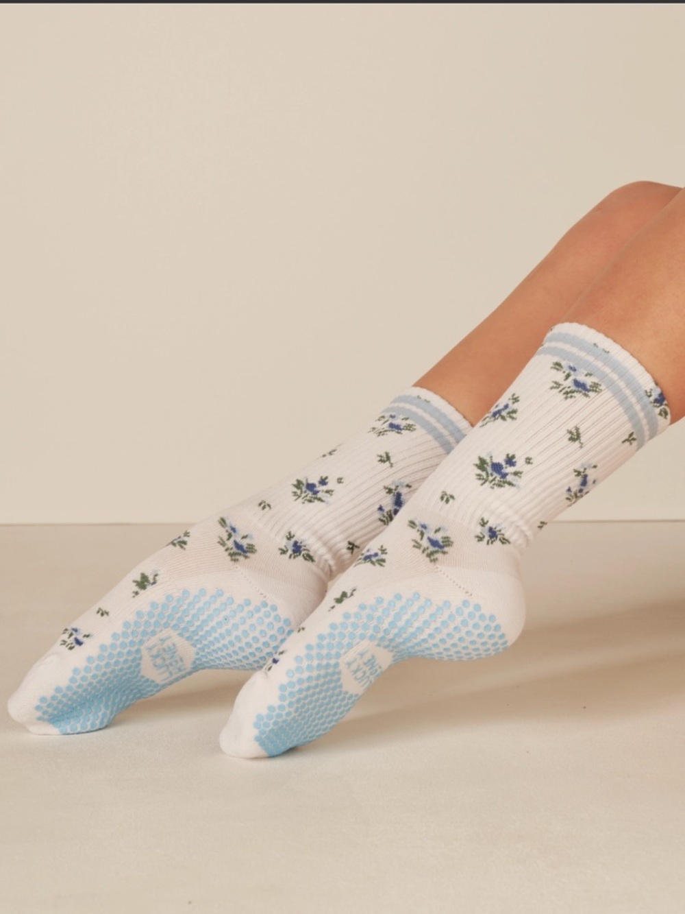 Lucky honey floral Grip Sock blue roses